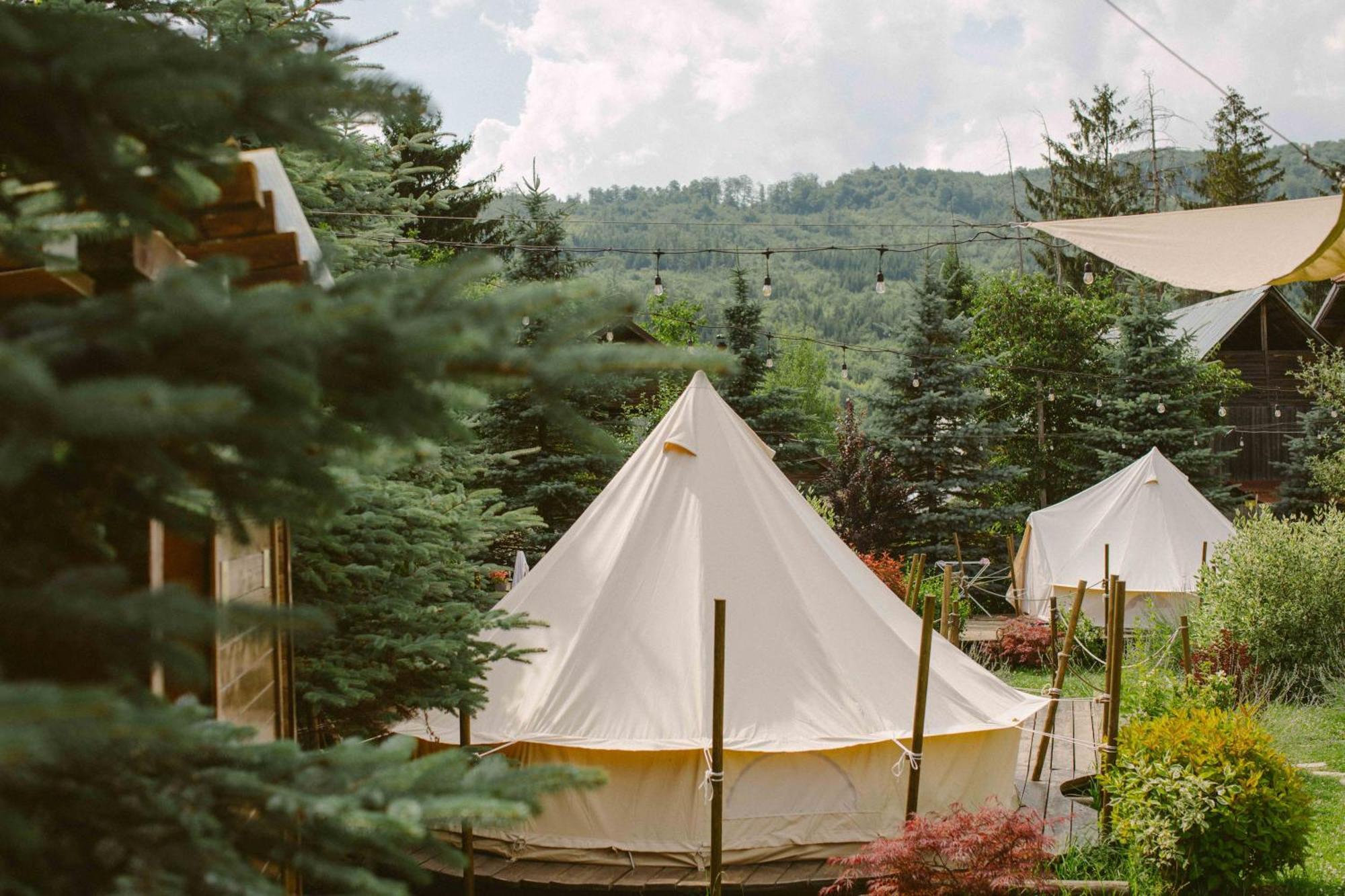 Valea Doftanei Glamping Hotel Tesila Exterior photo